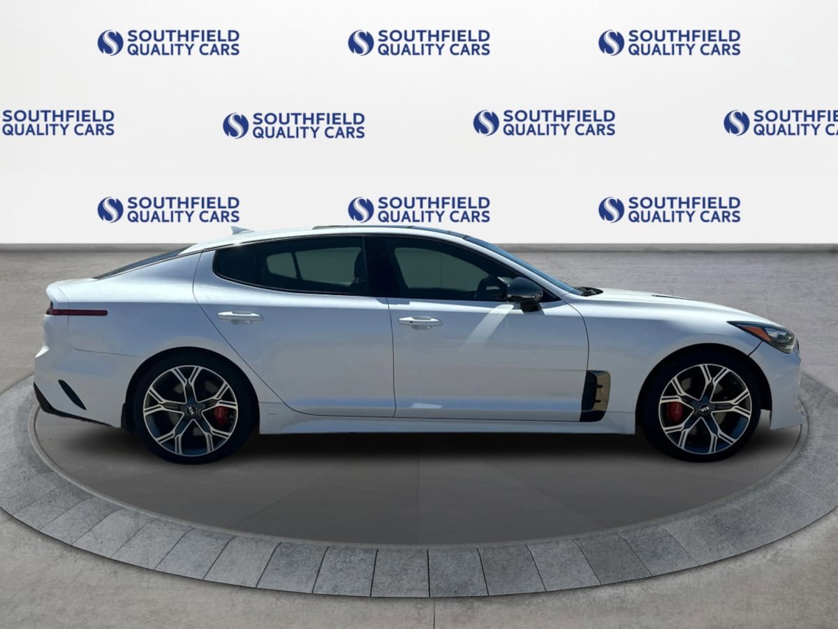 Used 2019 Kia Stinger GT2 AWD/4WD image 8