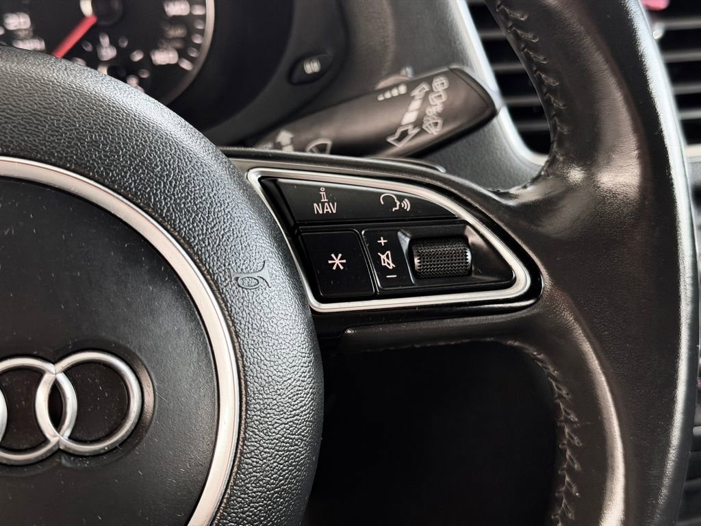 Used 2018 Audi Q3 2.0T Premium Plus w/ Premium Plus Package image 15