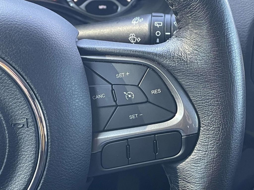 Used 2022 Jeep Renegade Latitude w/ Convenience Group image 31