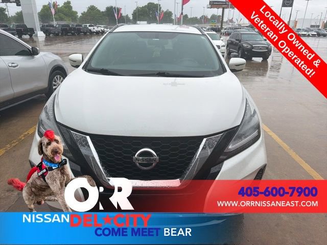 Used 2019 Nissan Murano SV FWD image 2