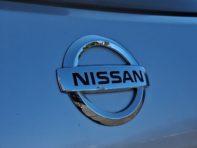 Used 2012 Nissan Rogue SL AWD/4WD image 30