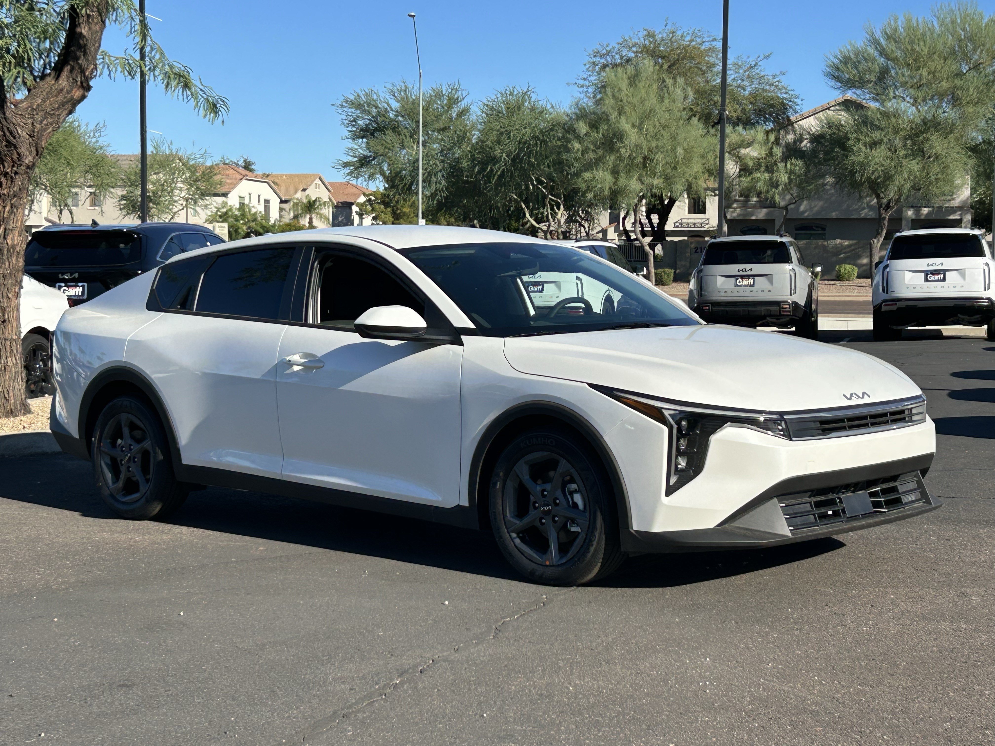 New 2026 Kia K4 FWD image 32