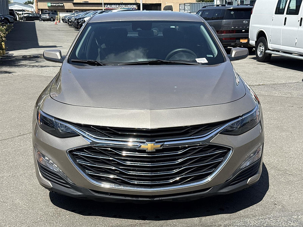 Used 2025 Chevrolet Malibu LT FWD image 8