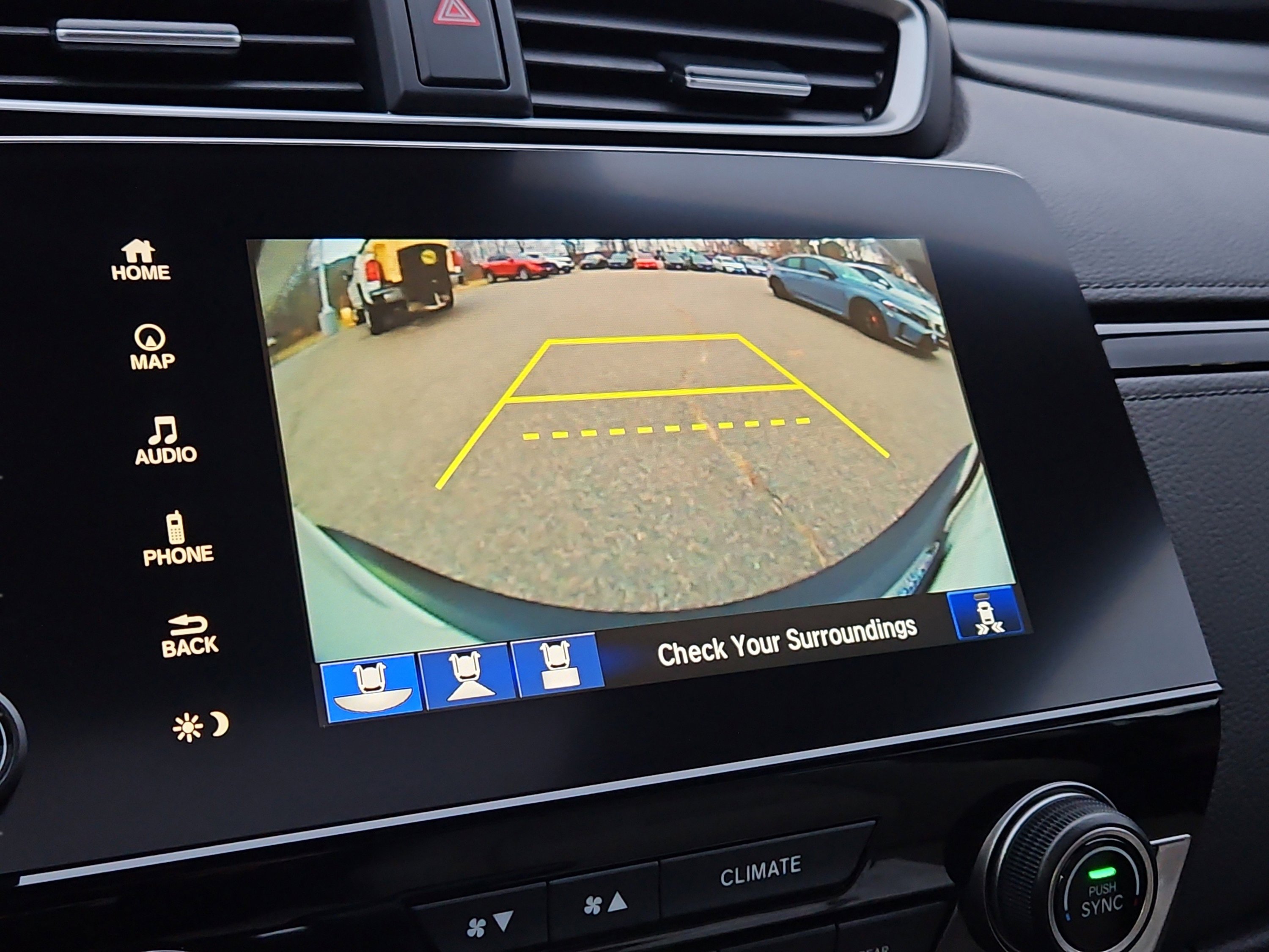 Used 2018 Honda CR-V Touring image 9