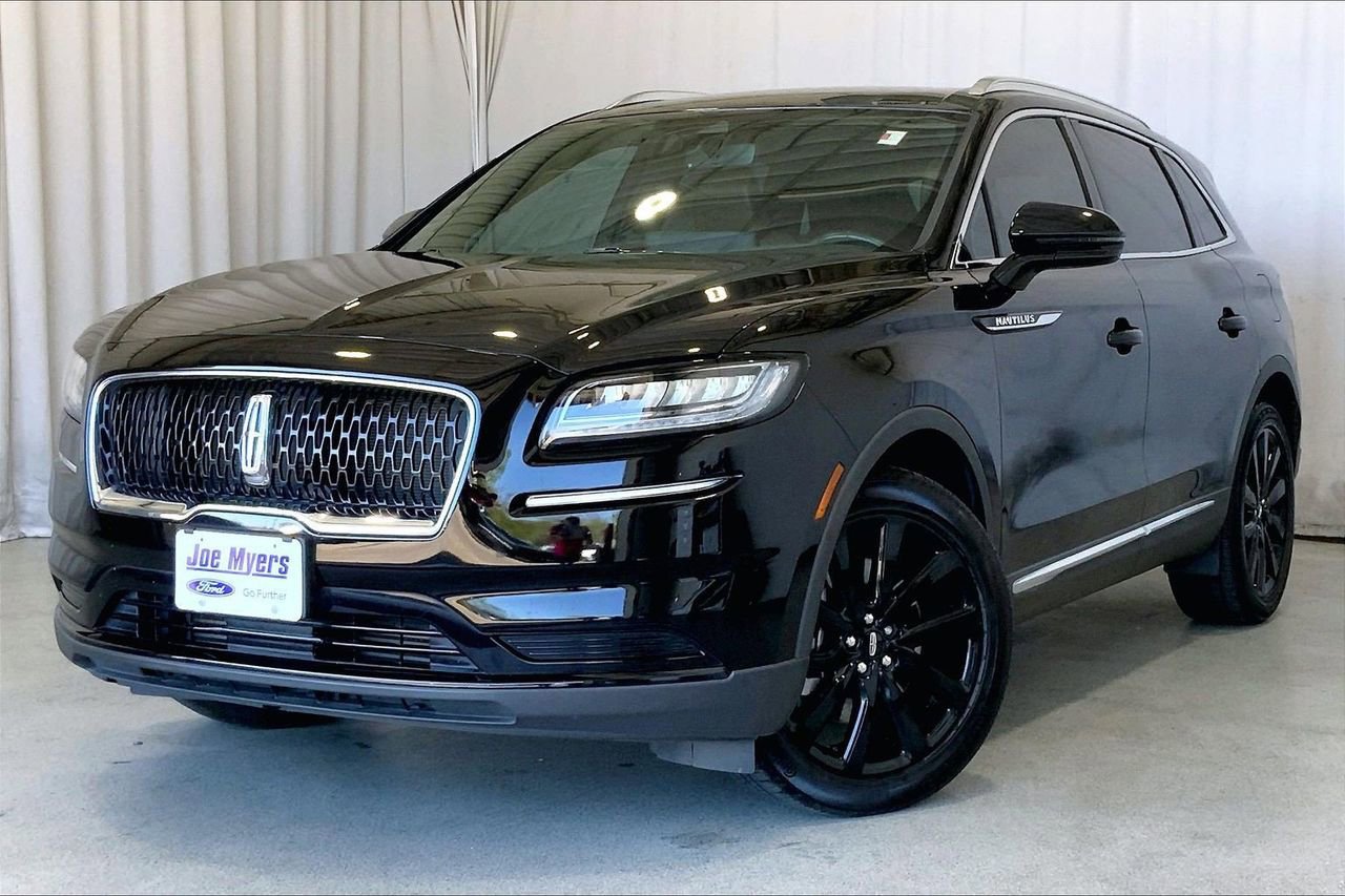 Used 2023 Lincoln Nautilus Reserve w/ Monochromatic Package image 12