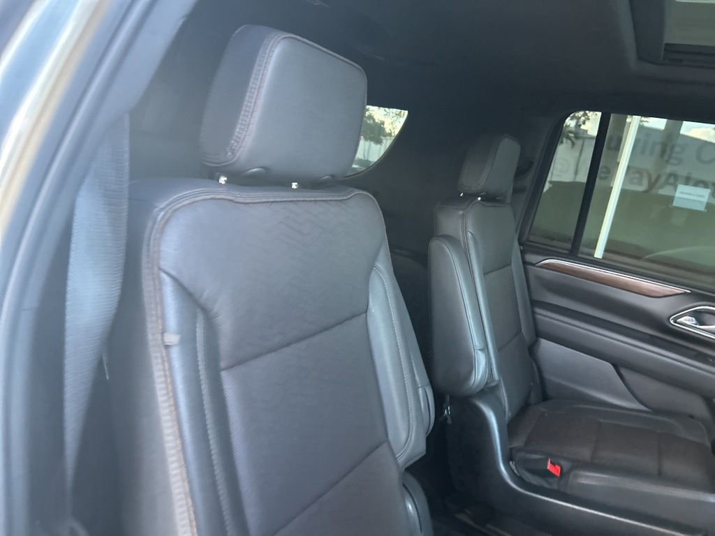 Used 2023 Chevrolet Suburban High Country w/ Max Trailering Package image 31