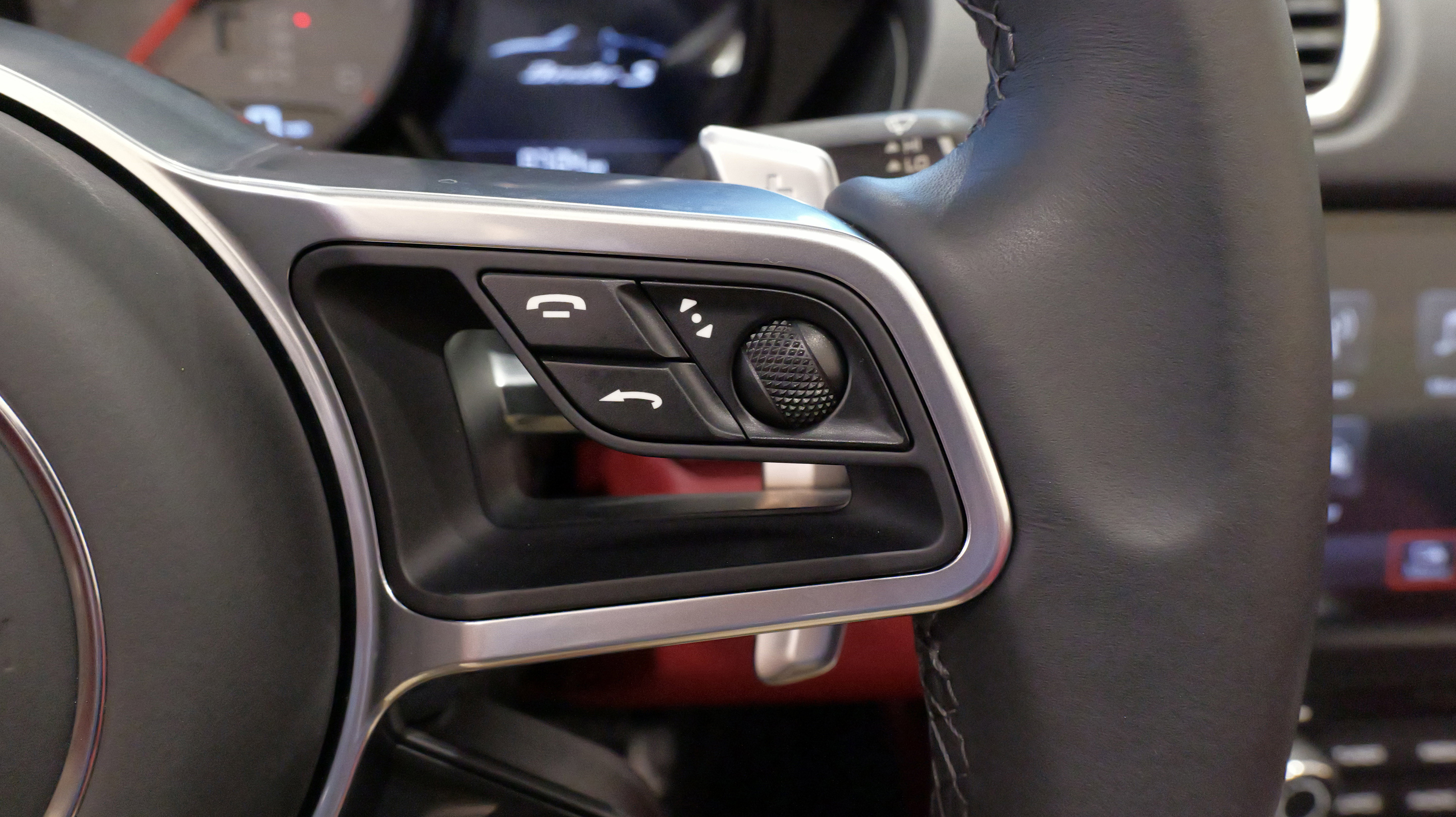 Used 2024 Porsche 718 Boxster S image 36