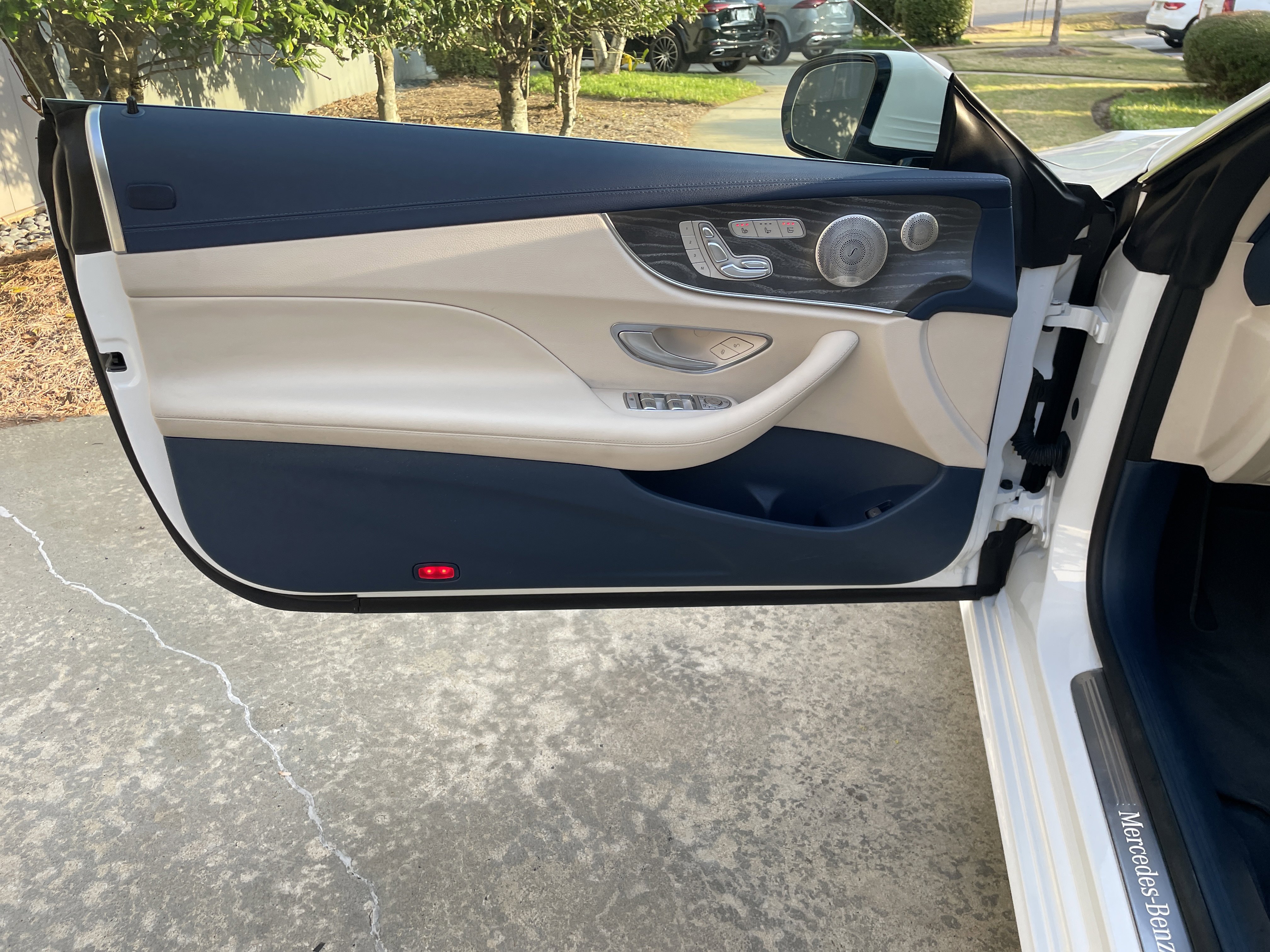 Certified 2023 Mercedes-Benz E 450 Cabriolet image 28