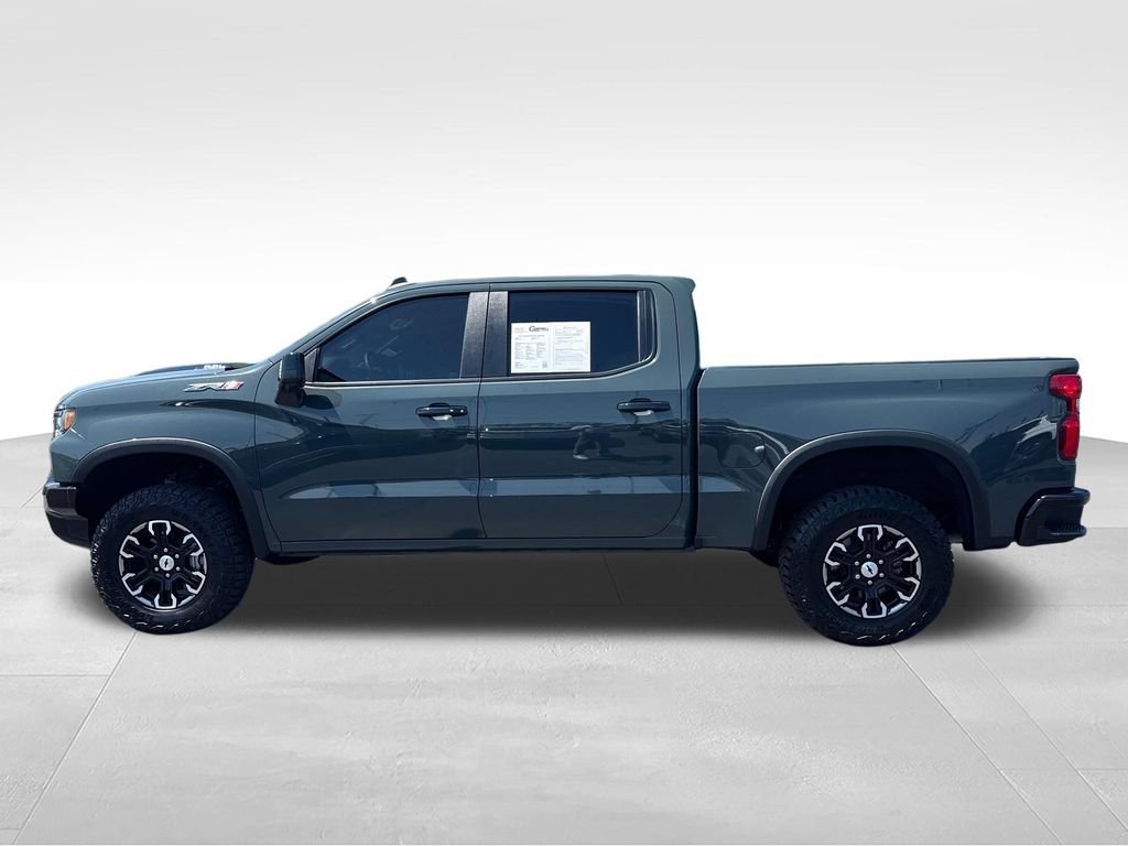 Used 2025 Chevrolet Silverado 1500 ZR2 w/ Technology Package AWD/4WD image 2