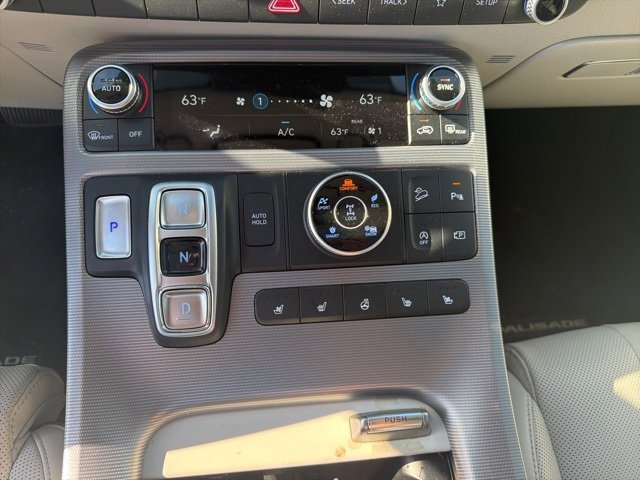 Used 2024 Hyundai Palisade Calligraphy image 31
