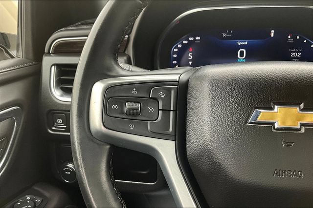 Used 2024 Chevrolet Suburban LT RWD image 11