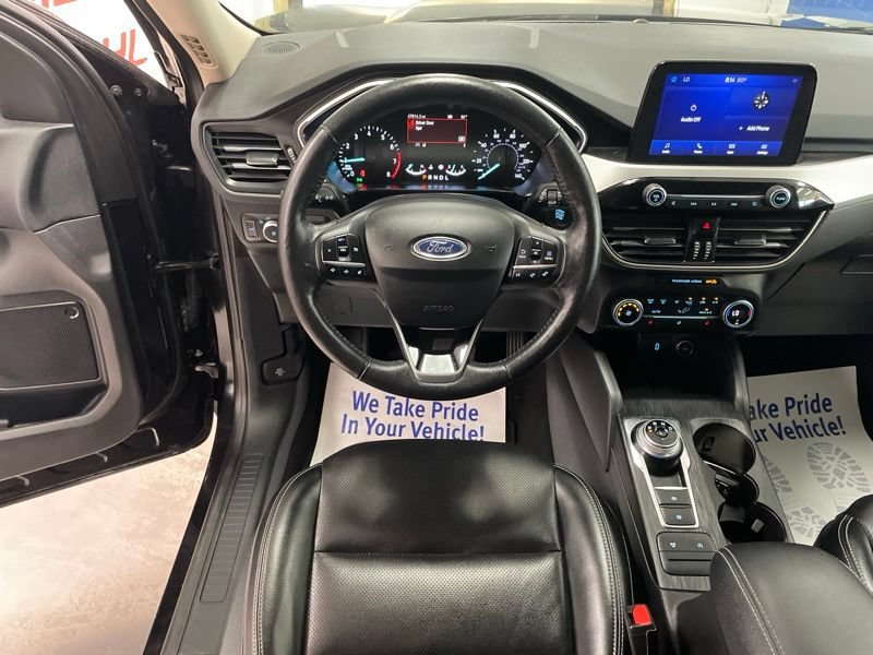 Used 2020 Ford Escape SEL FWD image 32