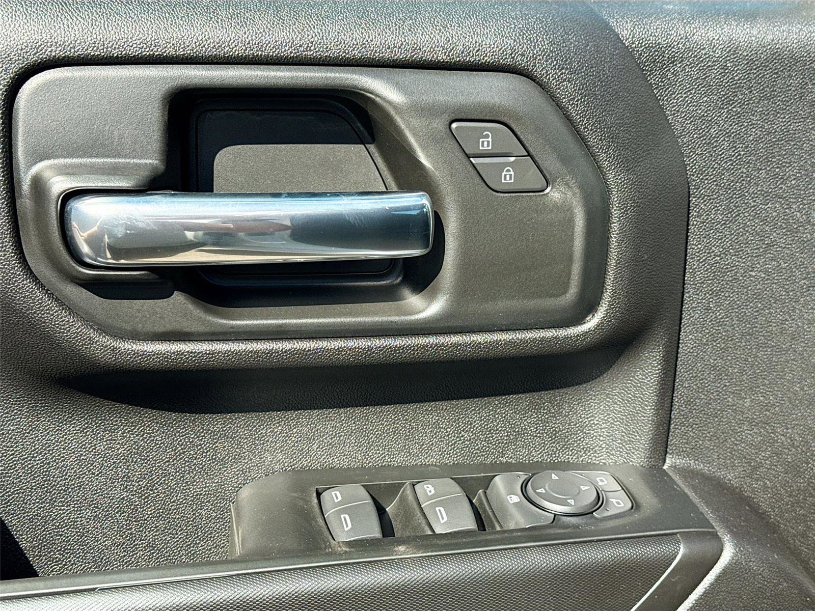 New 2026 GMC Sierra 3500 Pro w/ Convenience Package image 11