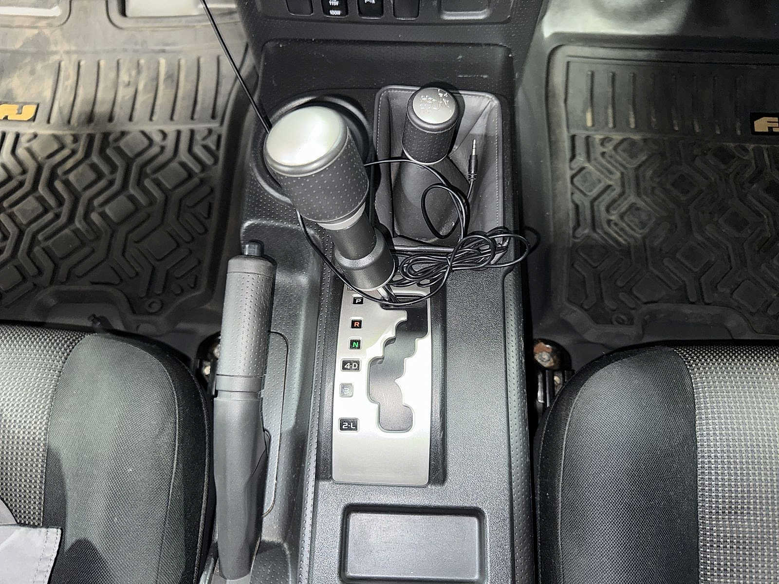 Used 2009 Toyota FJ Cruiser 4WD image 31