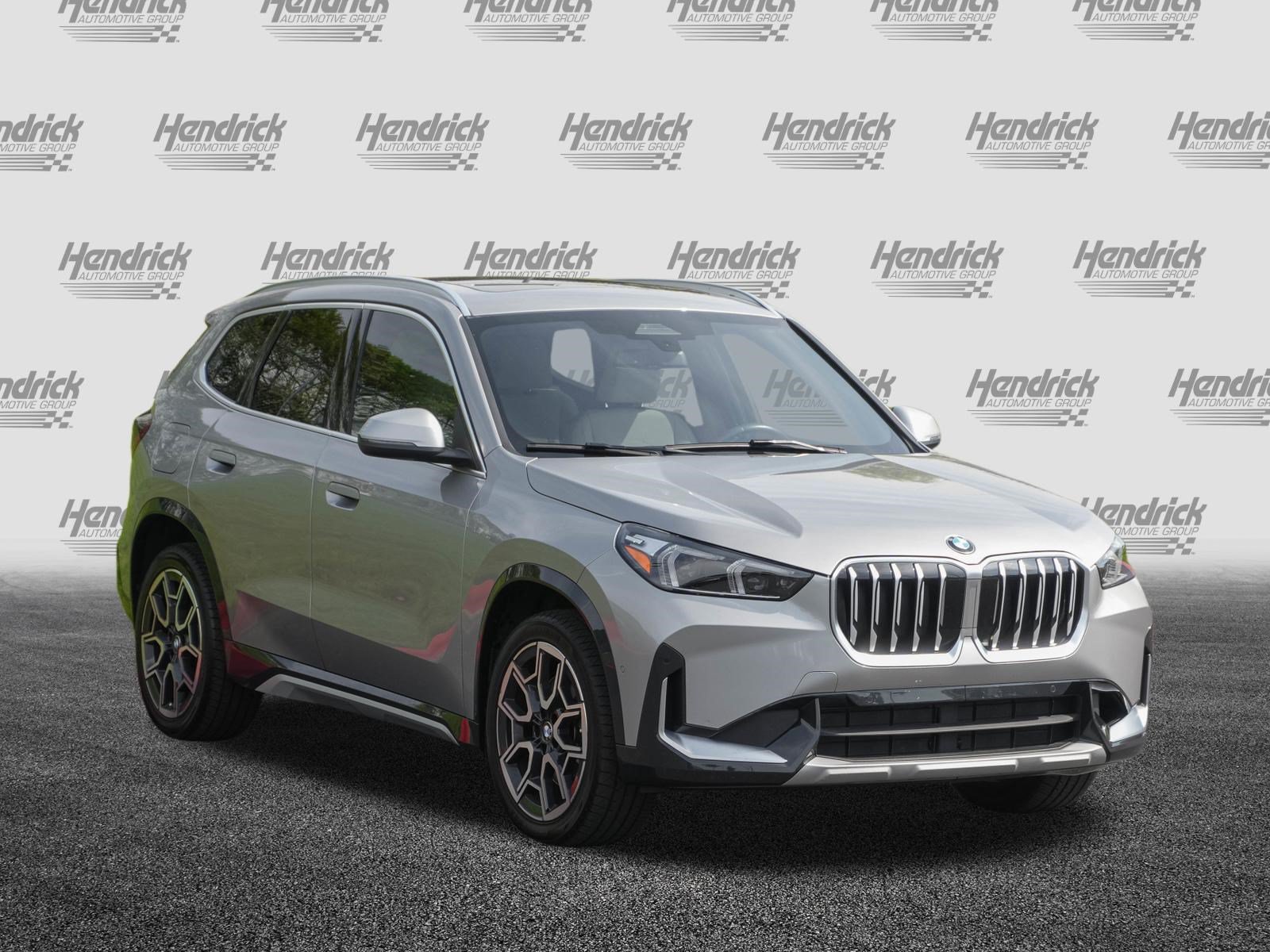 Certified 2023 BMW X1 xDrive28i w/ Convenience Package AWD/4WD image 2
