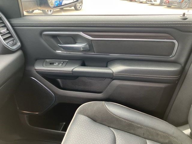 Used 2025 RAM 1500 Laramie w/ Sport Appearance Package AWD/4WD image 19