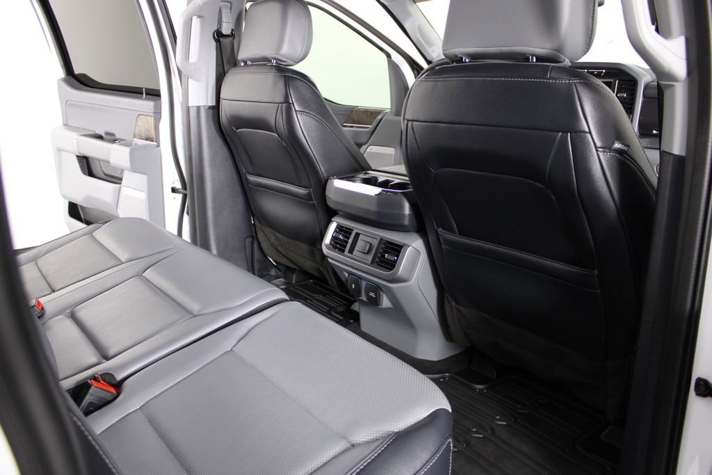 Used 2023 Ford F150 Lariat w/ Trailer Tow Package image 33