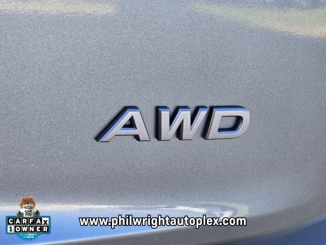 Used 2024 Nissan Rogue S AWD/4WD image 16