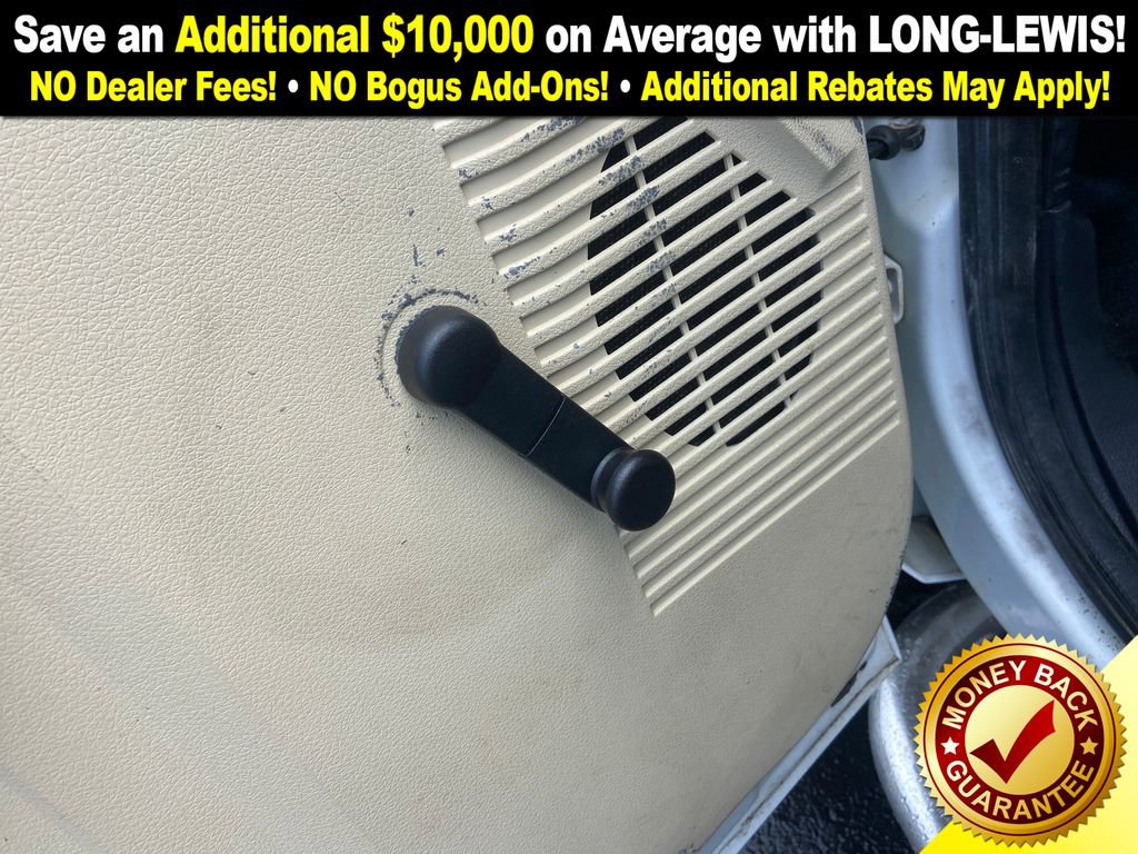 Used 2013 Ford F550 4x4 Regular Cab Super Duty w/ Payload Upgrade Pkg image 16