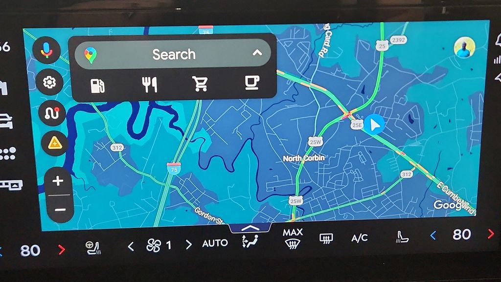 Used 2025 Lincoln Nautilus Premier image 22