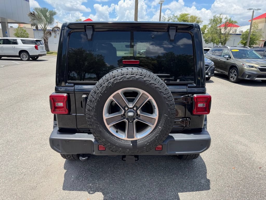 Used 2020 Jeep Wrangler Unlimited Sahara AWD/4WD image 6