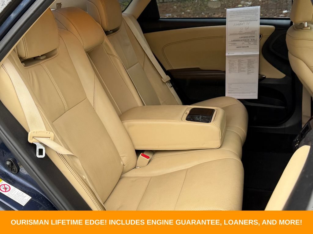 Used 2014 Toyota Avalon Limited w/ Technology Package FWD image 14