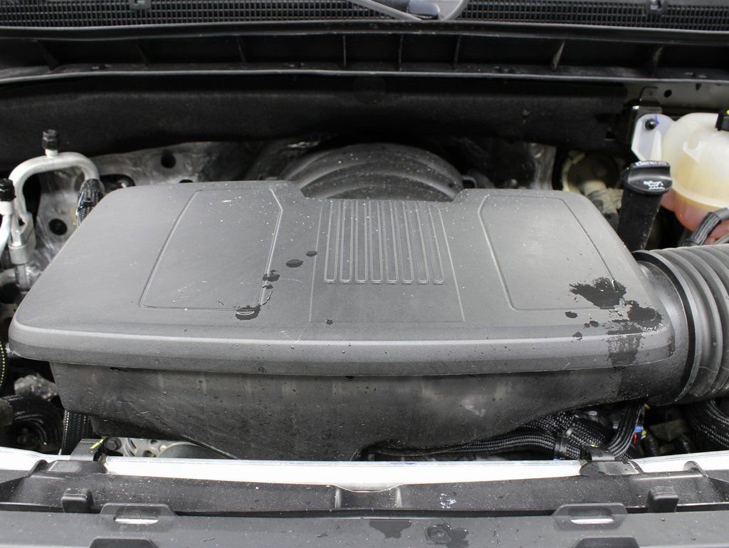 Used 2023 Chevrolet Silverado 1500 ZR2 w/ Technology Package image 33