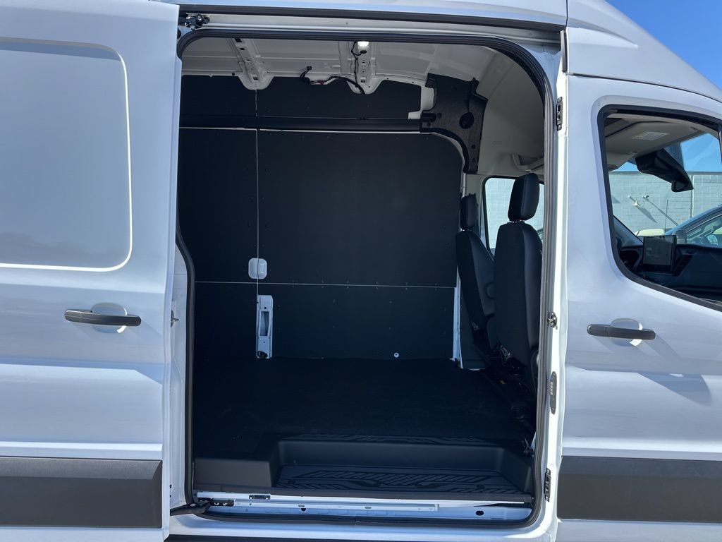New 2026 Ford Transit 350 148 High Roof Extended w/ Load Area Protection Package RWD image 24