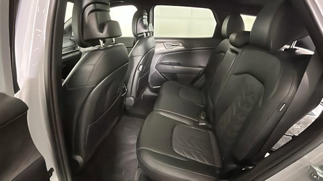 Used 2025 Kia Sportage X-Line w/ Premium Package AWD/4WD image 27