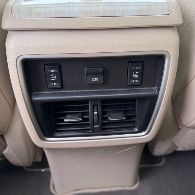 Used 2018 Nissan Murano Platinum AWD/4WD image 16