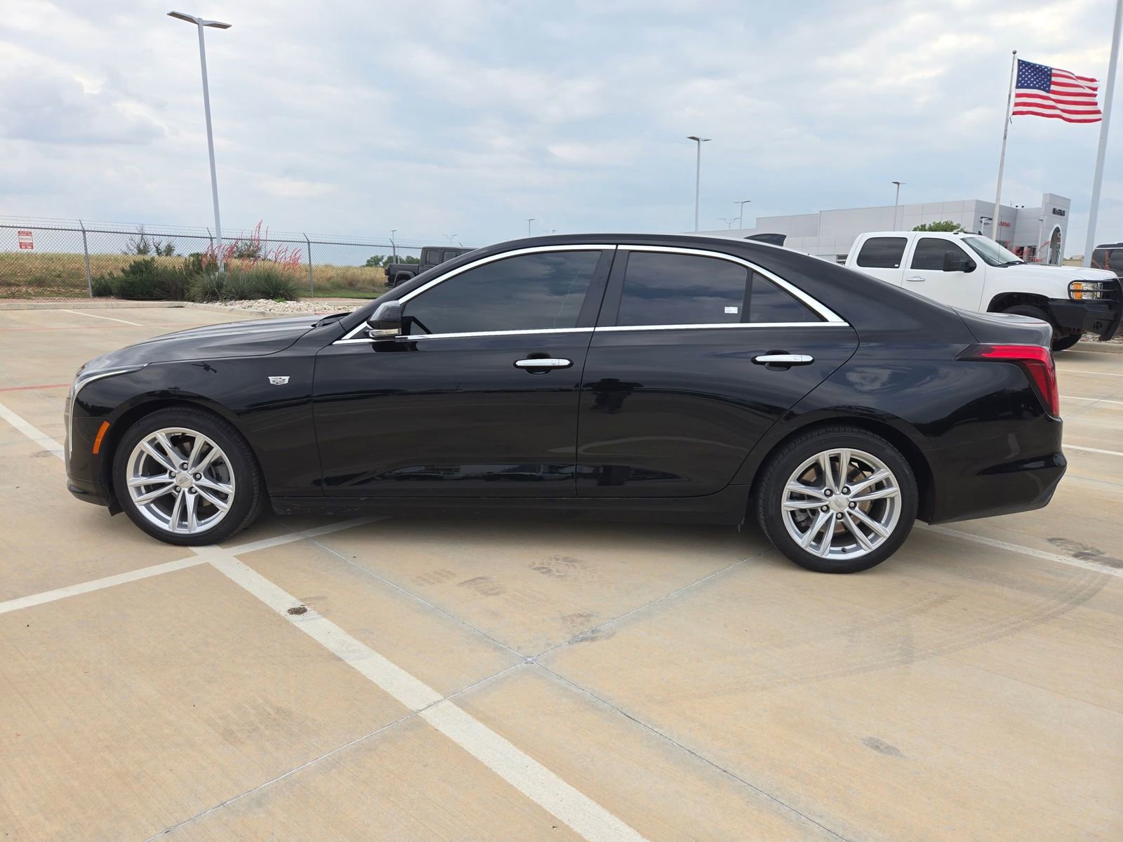 Used 2023 Cadillac CT4 Luxury RWD image 6