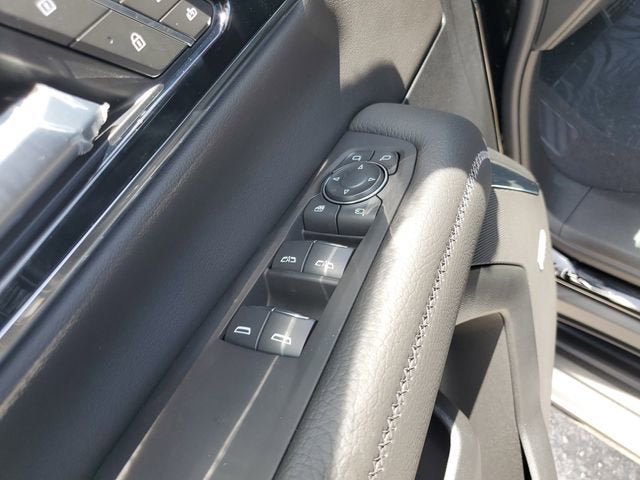 New 2026 GMC Yukon Denali RWD image 18