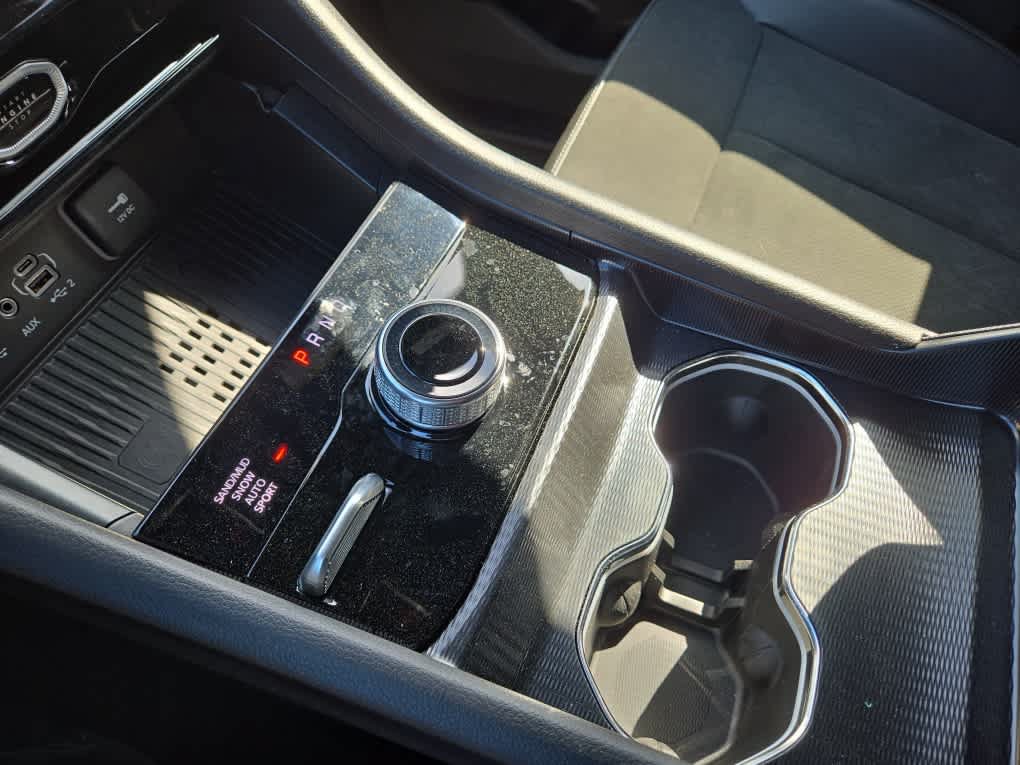 New 2026 Jeep Grand Cherokee Altitude AWD/4WD image 20