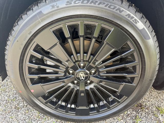 New 2025 Hyundai Santa Fe Calligraphy image 13