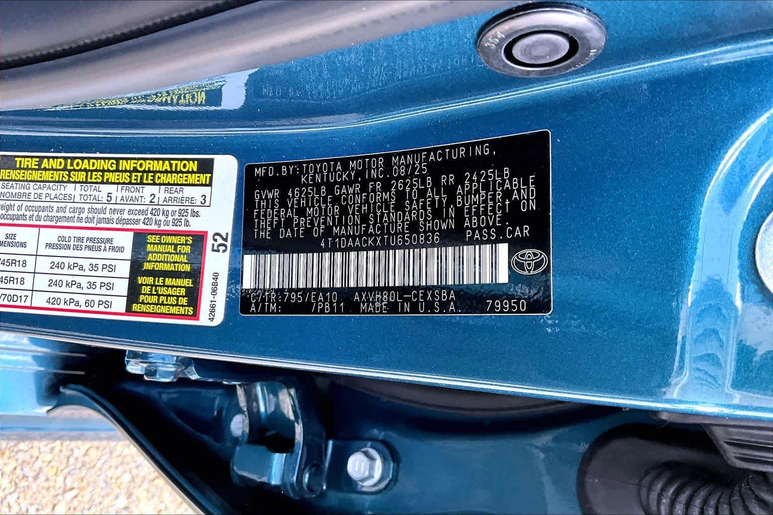 Used 2026 Toyota Camry SE FWD image 36