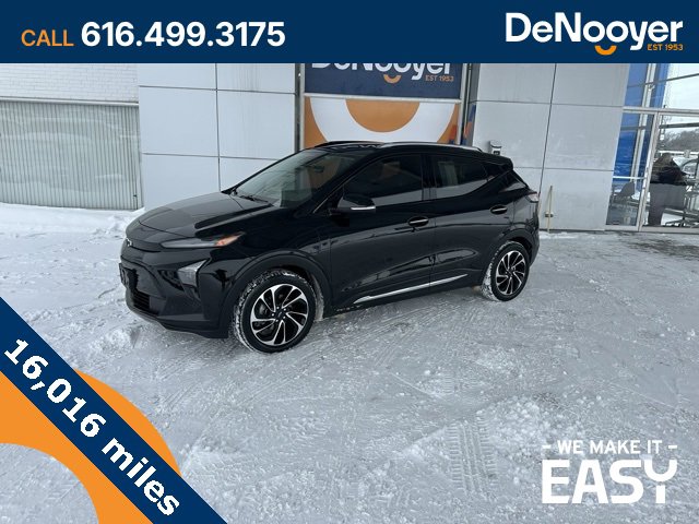 Used 2022 Chevrolet Bolt EUV Premier w/ Super Cruise Package image 1