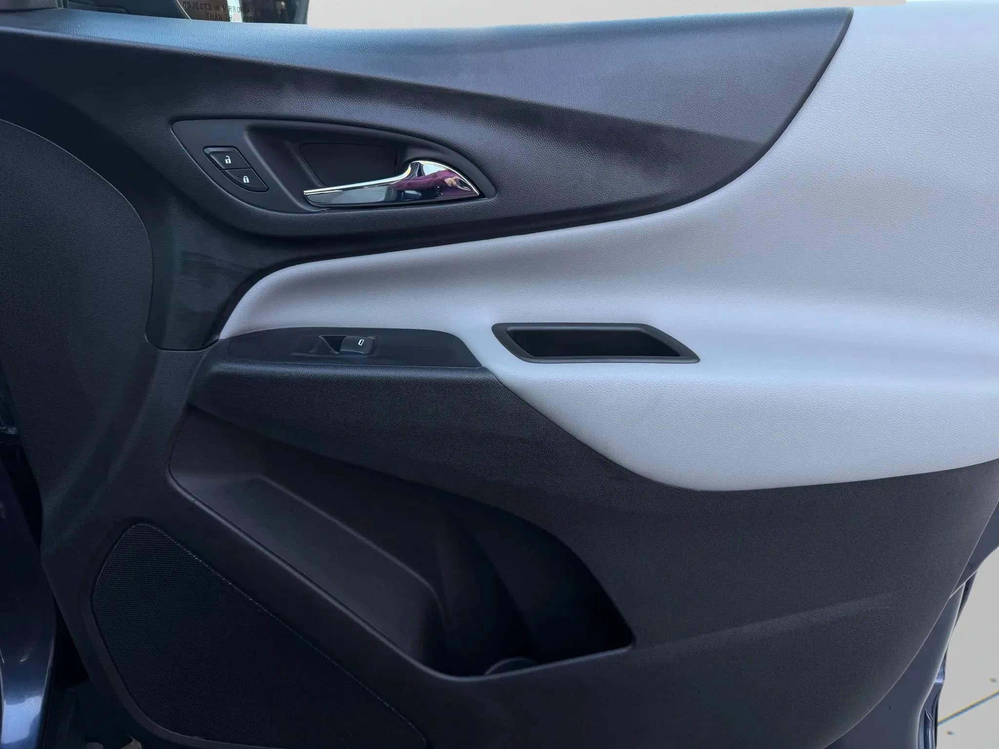 Used 2019 Chevrolet Equinox LS AWD/4WD image 8