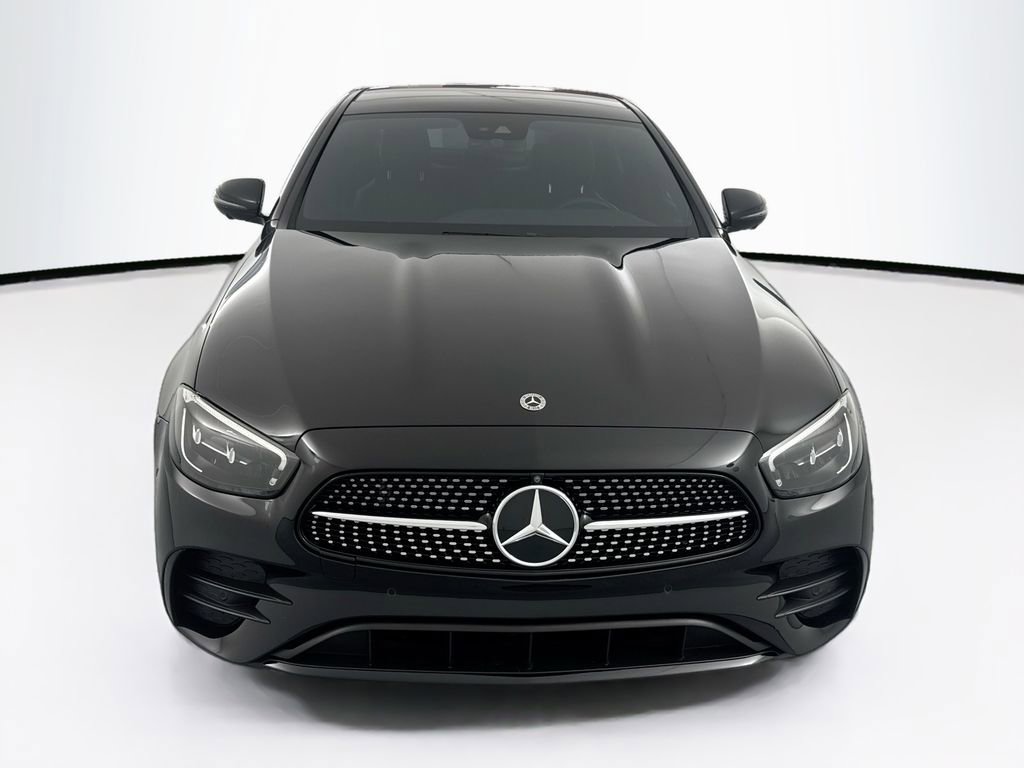 Used 2023 Mercedes-Benz E 450 4MATIC Sedan image 2