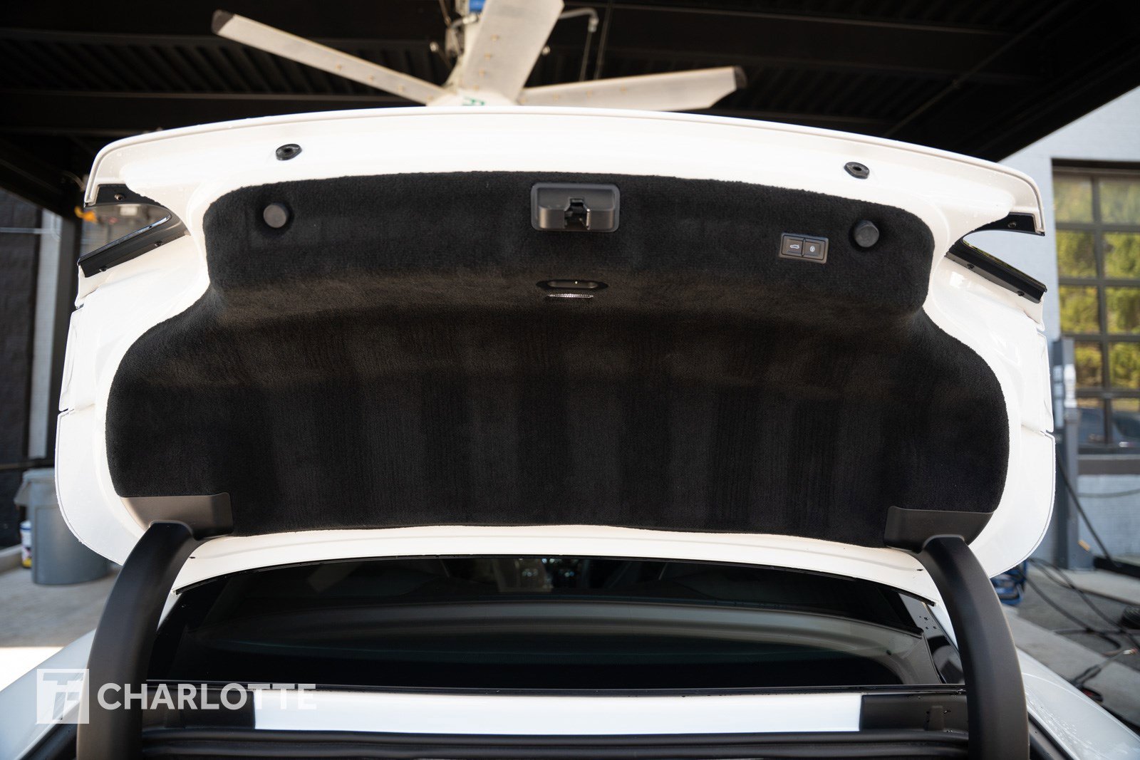 Used 2020 Bentley Continental GT V8 image 34