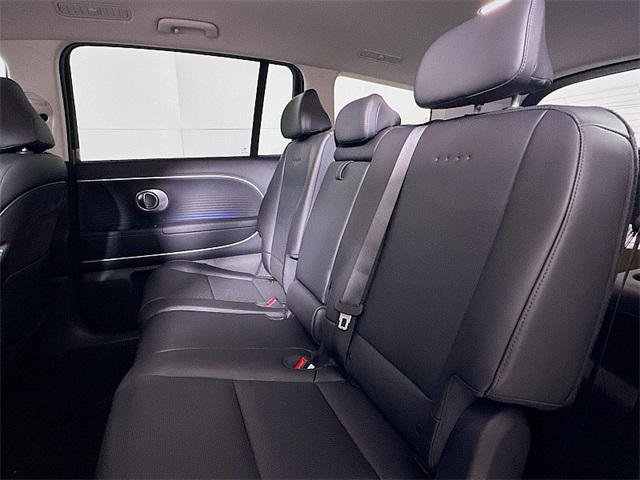 New 2026 Hyundai Ioniq 9 SEL image 8