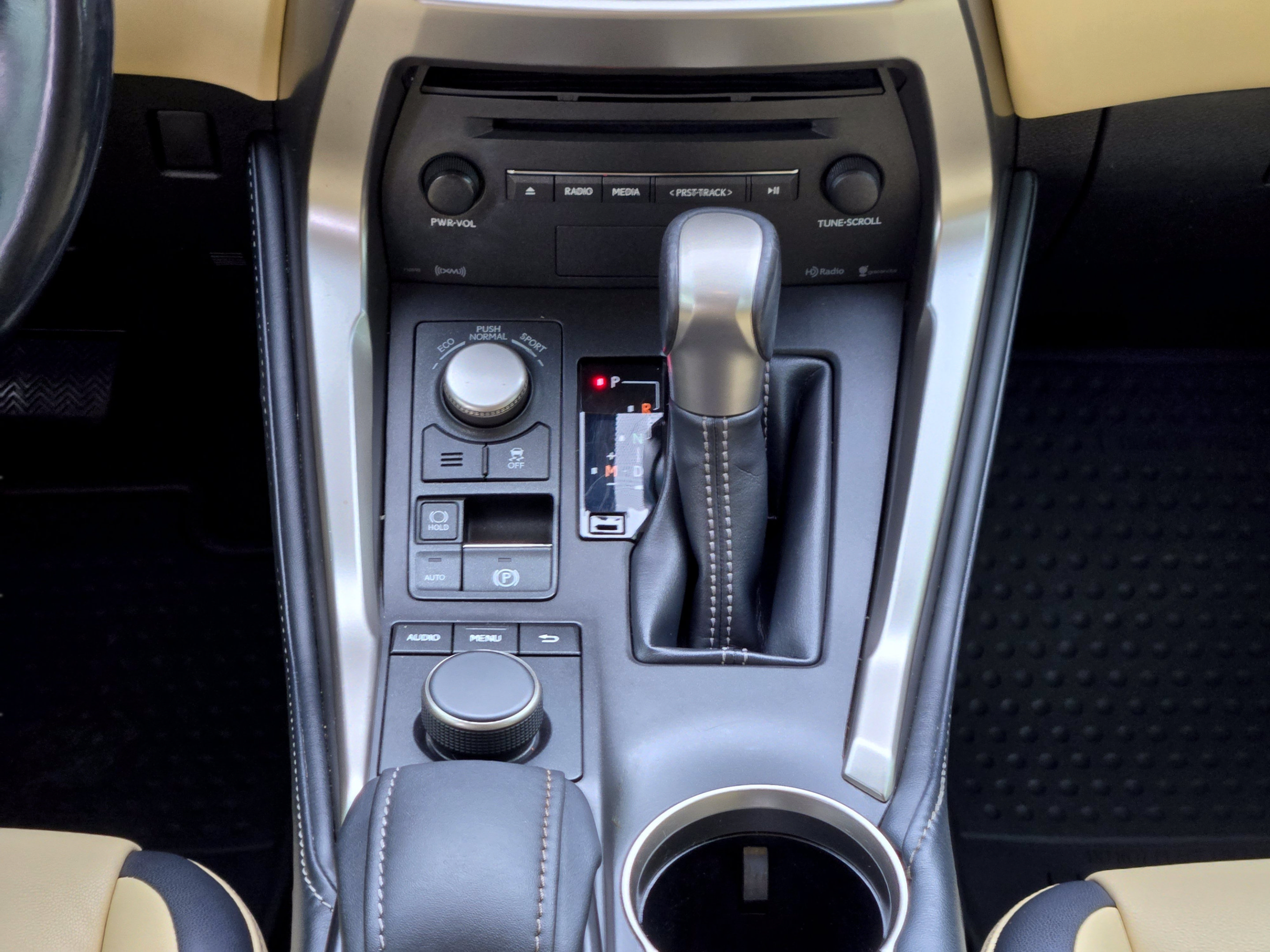 Used 2016 Lexus NX 200t FWD image 14