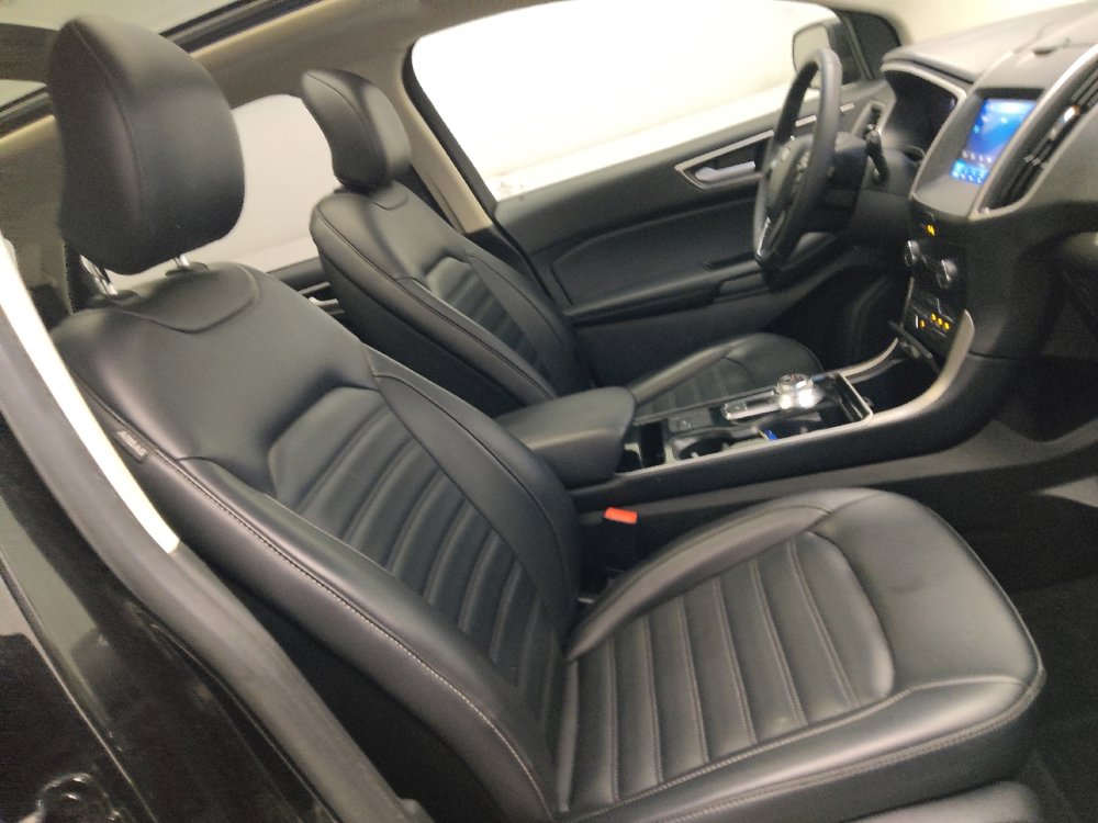 Used 2019 Ford Edge SEL w/ Equipment Group 201A FWD image 21