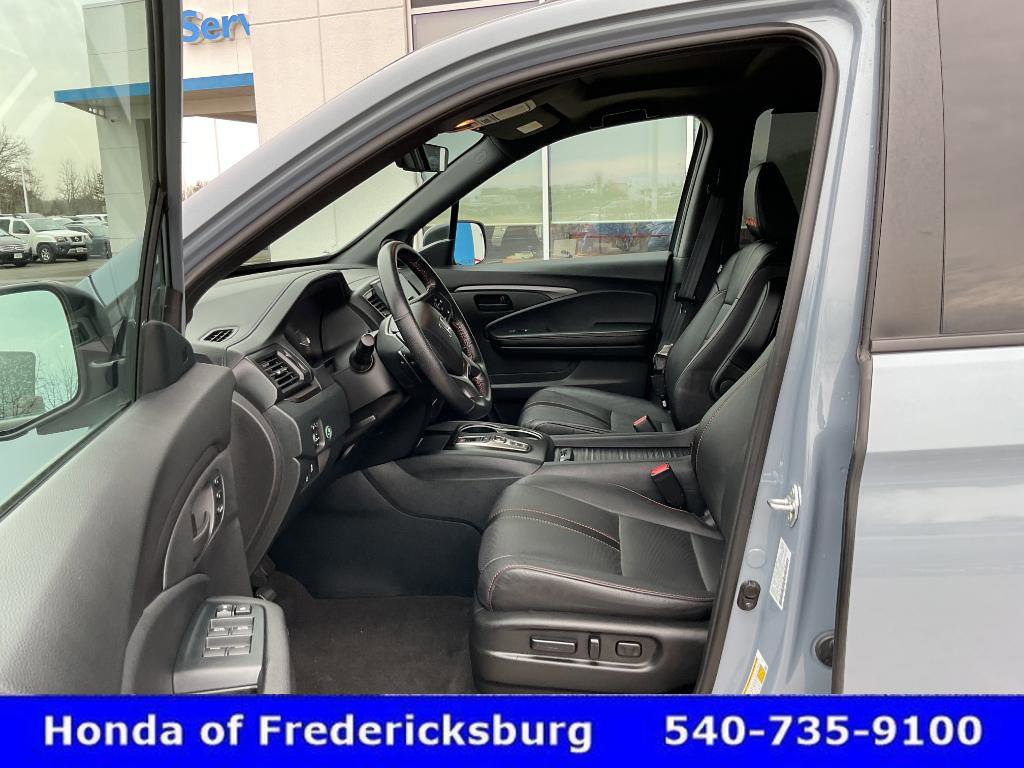 Certified 2023 Honda Passport TrailSport image 29