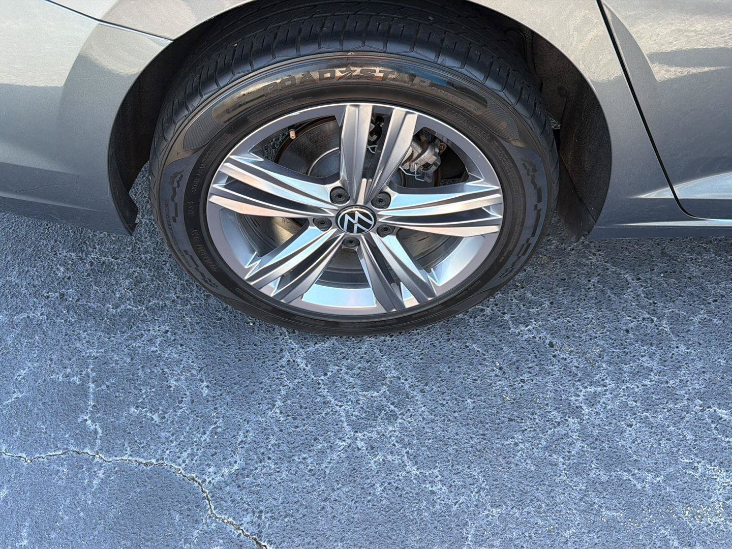 Used 2022 Volkswagen Jetta SE FWD image 38