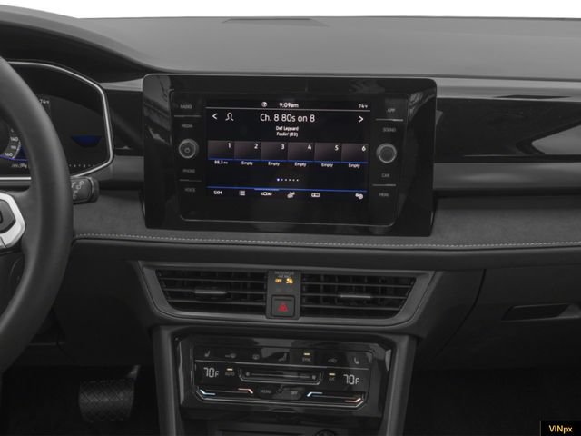 New 2026 Volkswagen Taos SE AWD/4WD image 9