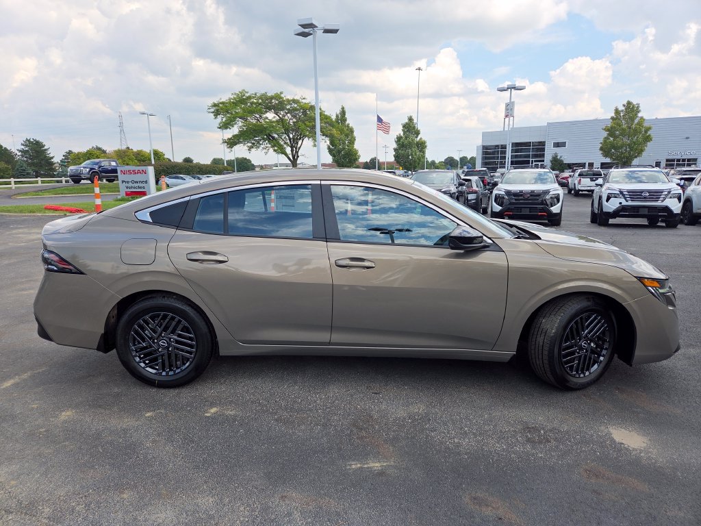 New 2027 Nissan Sentra SV w/ SV Convenience Package FWD image 24