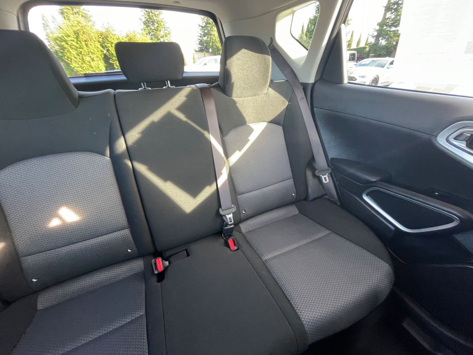 Used 2025 Kia Soul LX w/ LX Technology Package image 32