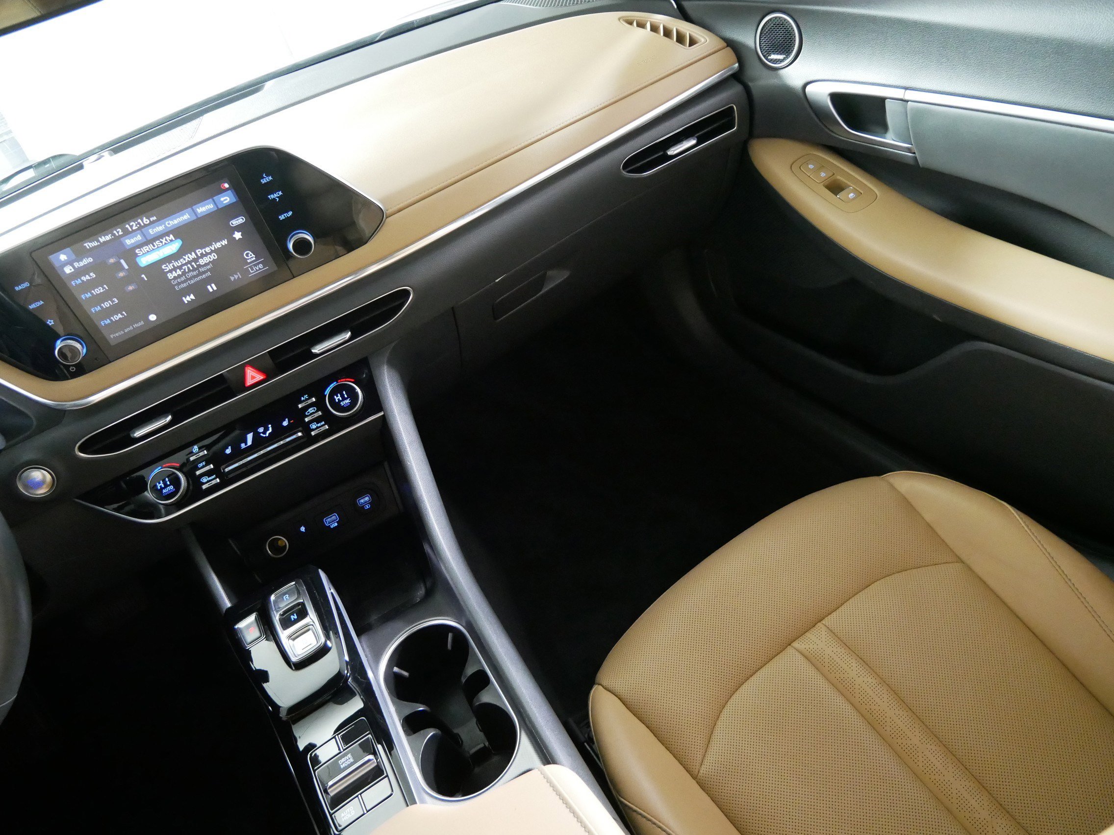 Used 2020 Hyundai Sonata SEL w/ Premium + Sunroof Package image 11