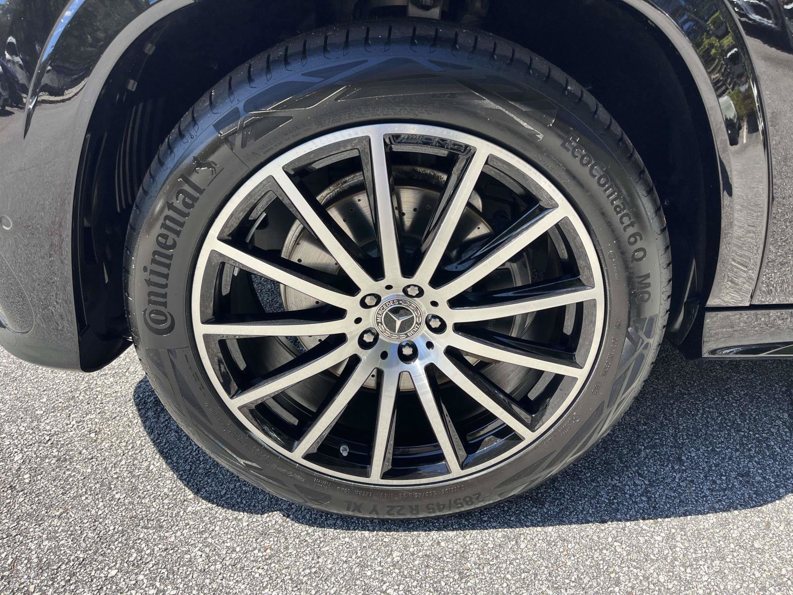 Certified 2025 Mercedes-Benz GLS 450 4MATIC image 17