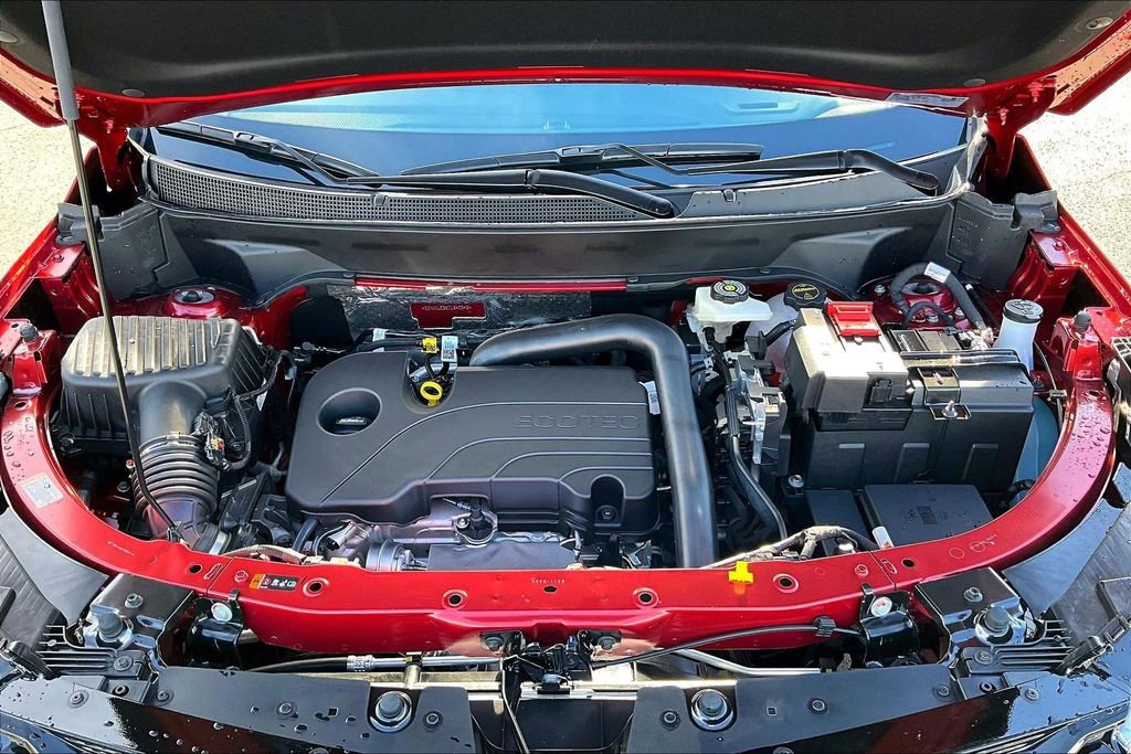 New 2026 Chevrolet Equinox RS w/ LPO, Floor Liner Package image 11